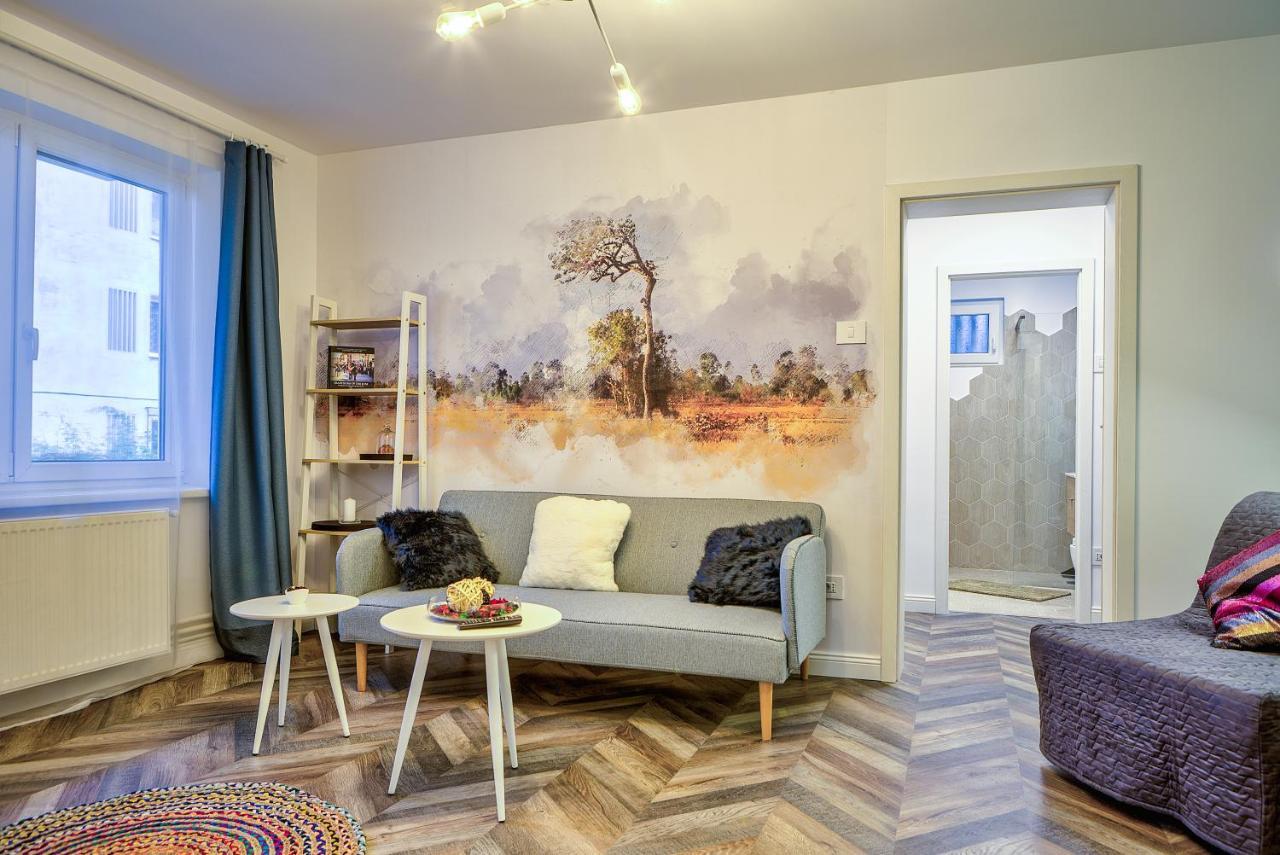 5 Min To Everything-Stylish-Modern-Old City Center Μπρασόβ Εξωτερικό φωτογραφία